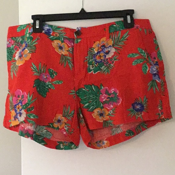 Old Navy floral print linen 3 inch inseam shorts - Picture 2 of 4